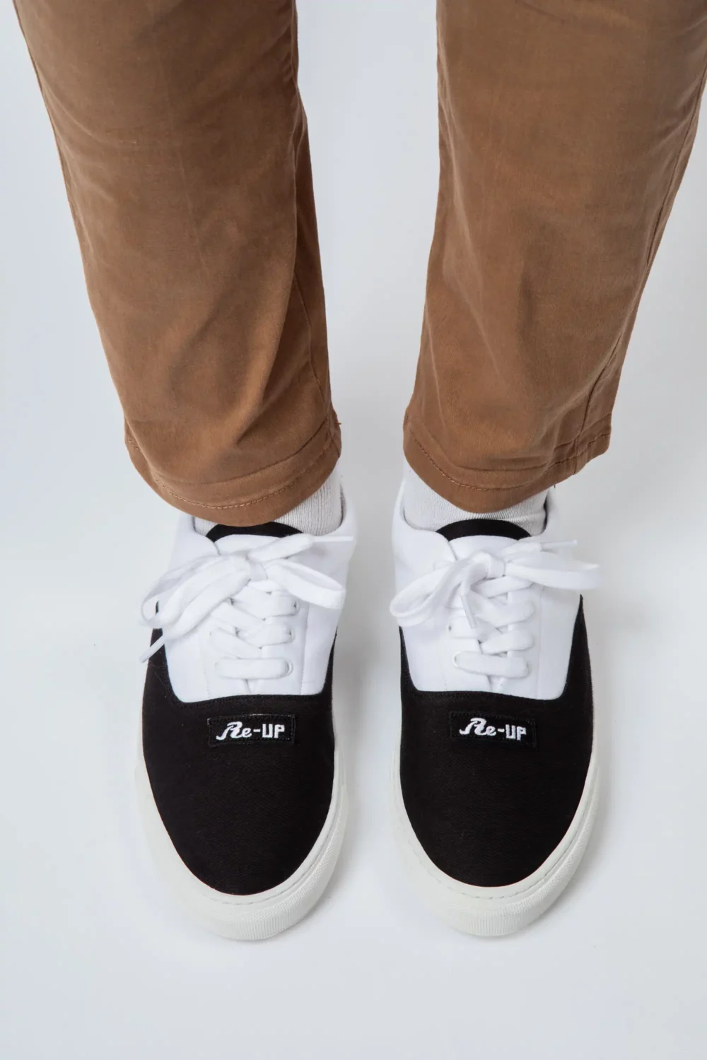 BLACK CLASSIC – Image 3
