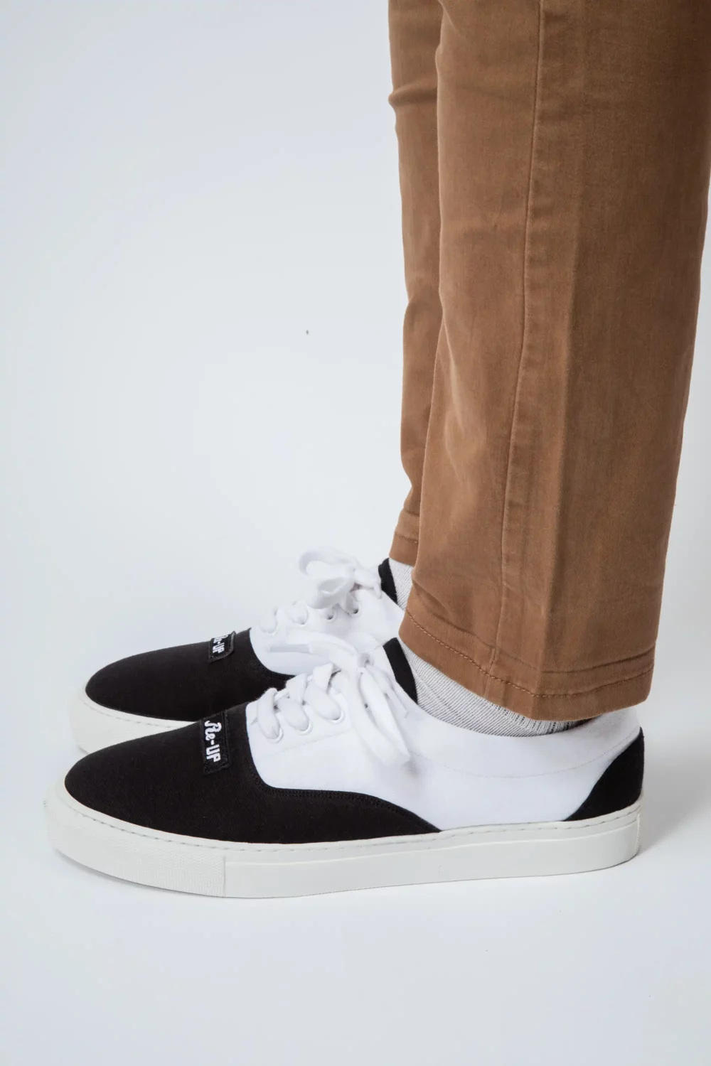 BLACK CLASSIC – Image 4