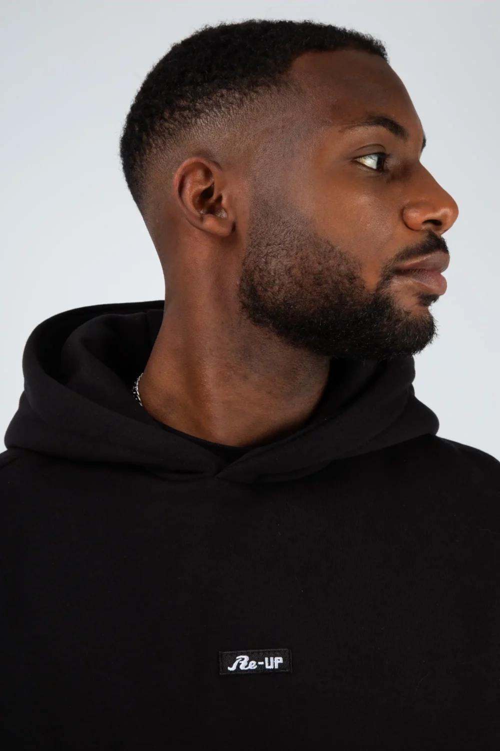 BLACK-HOODIE – Image 4
