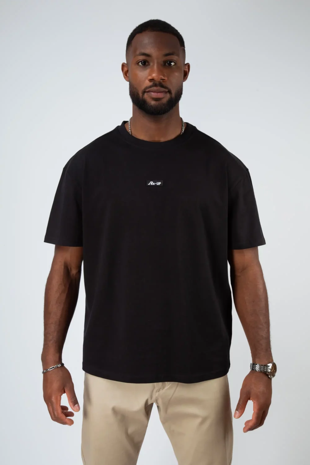 BLACK-TEE – Image 4