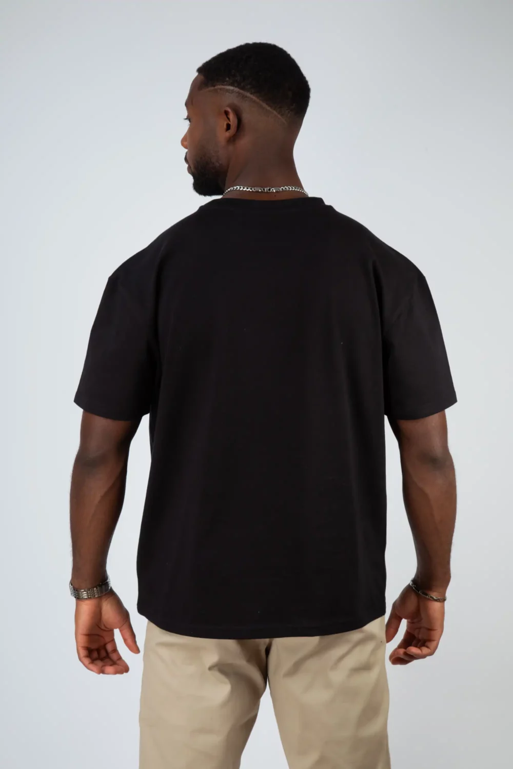 BLACK-TEE – Image 8