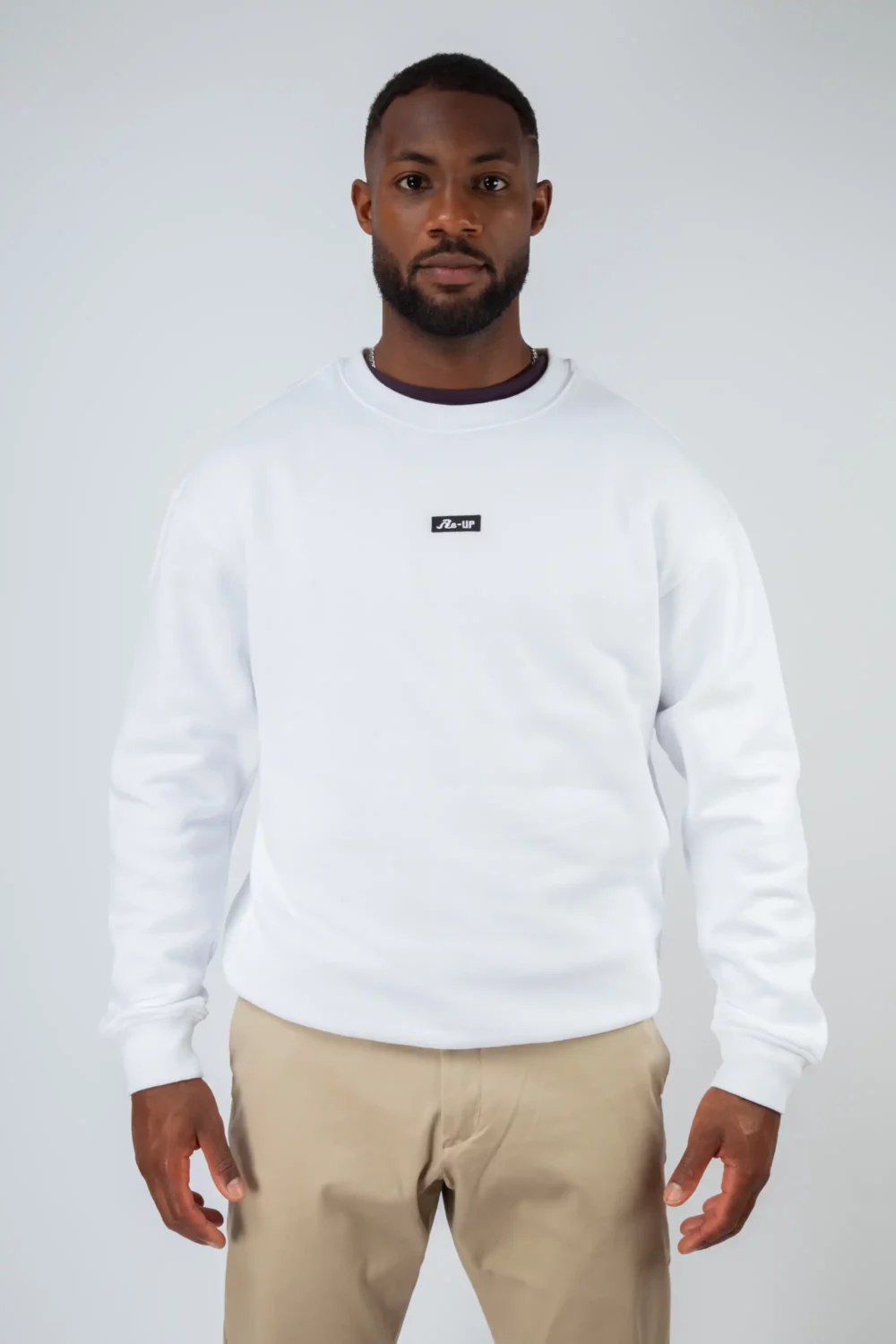 WHITE-SWEAT – Image 3