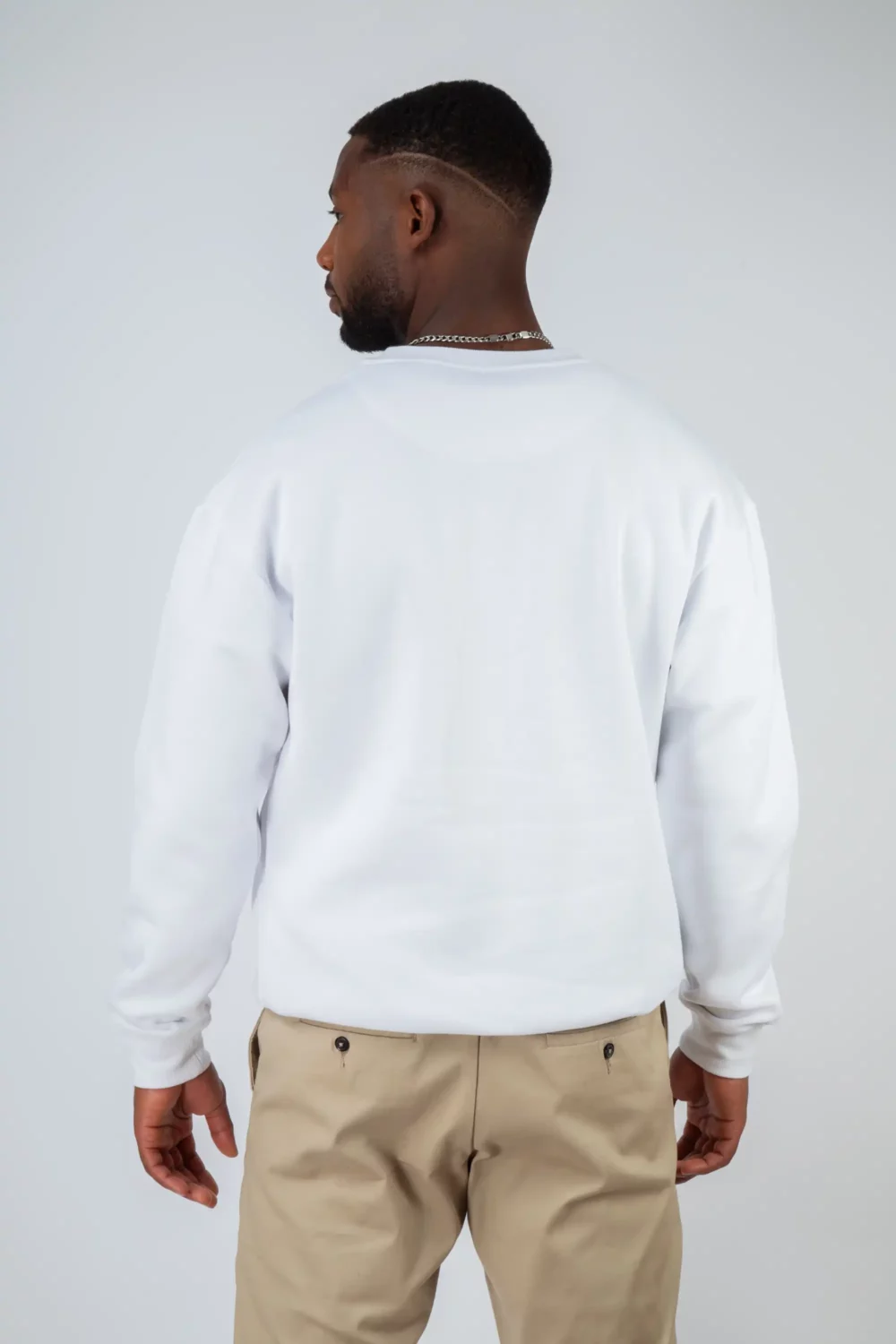 WHITE-SWEAT – Image 9